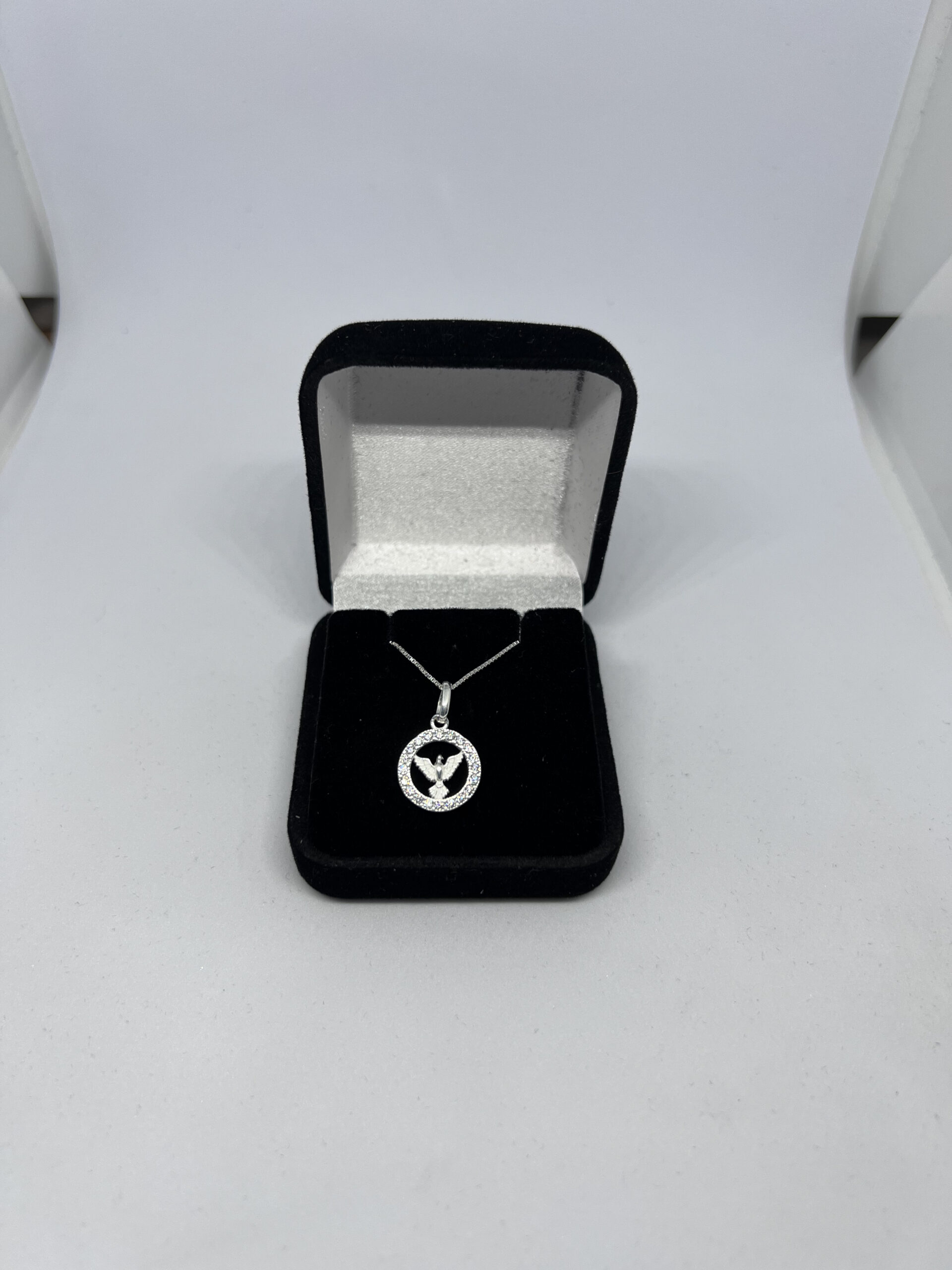 Divino Espírito Santo cravejado em prata 925