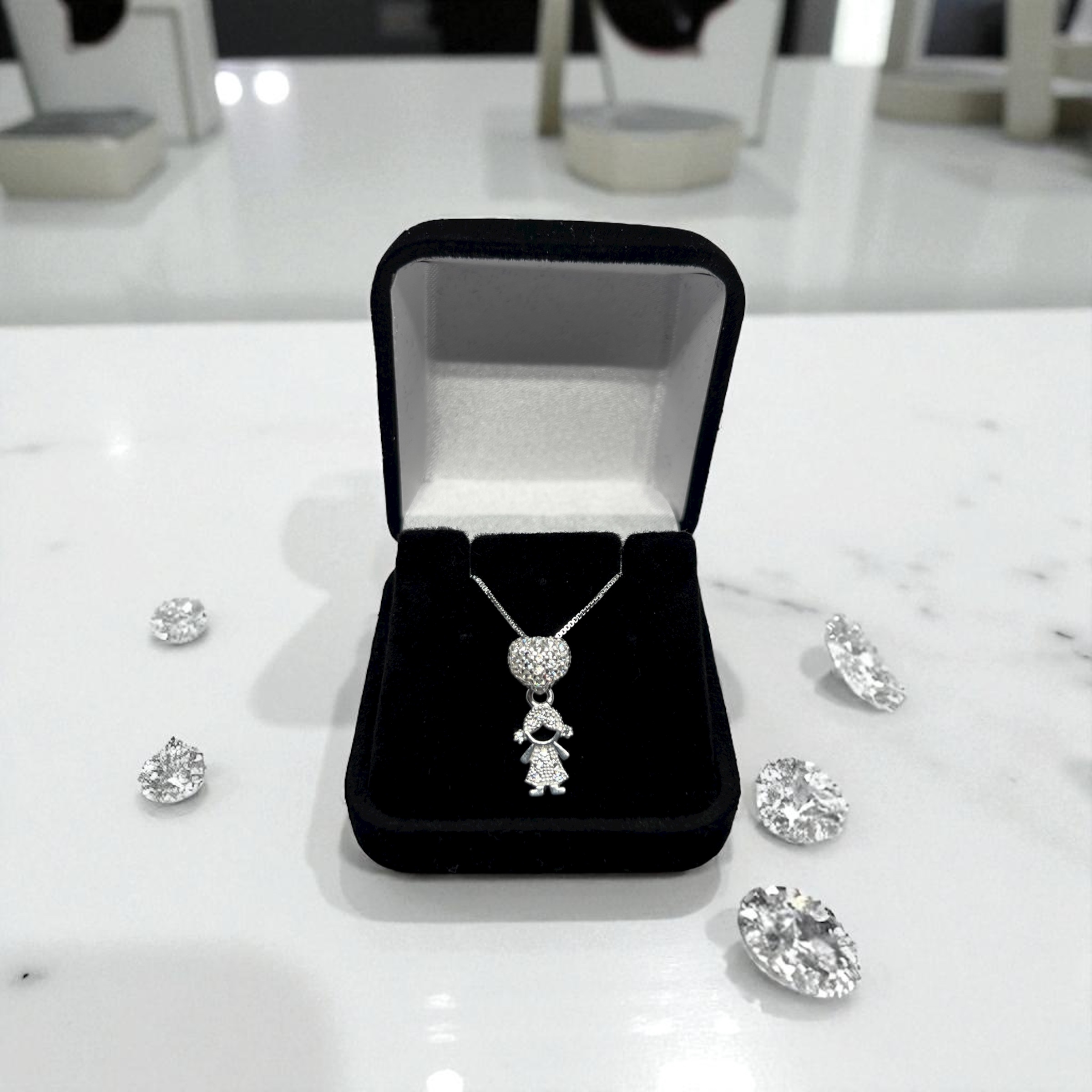 Colar Menina Cravejado em prata 925 - Imagem 2